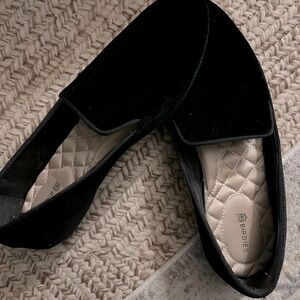 Birdies Starling Black Velvet Loafers size 7.5